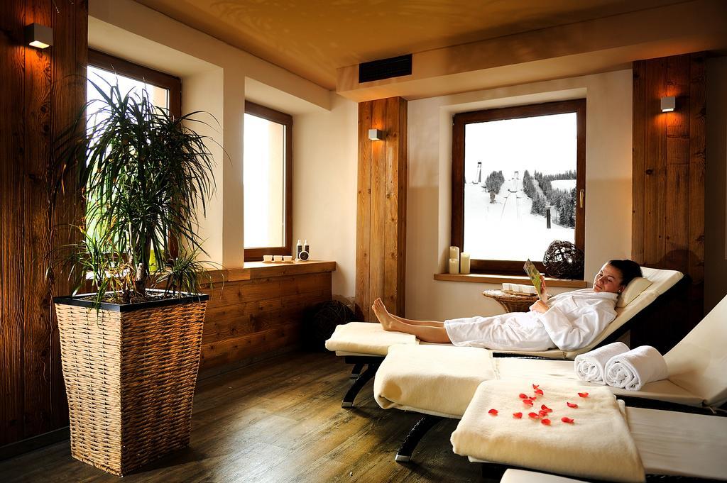 Bungalovy Fis Economy Villa Štrbské Pleso Kamer foto