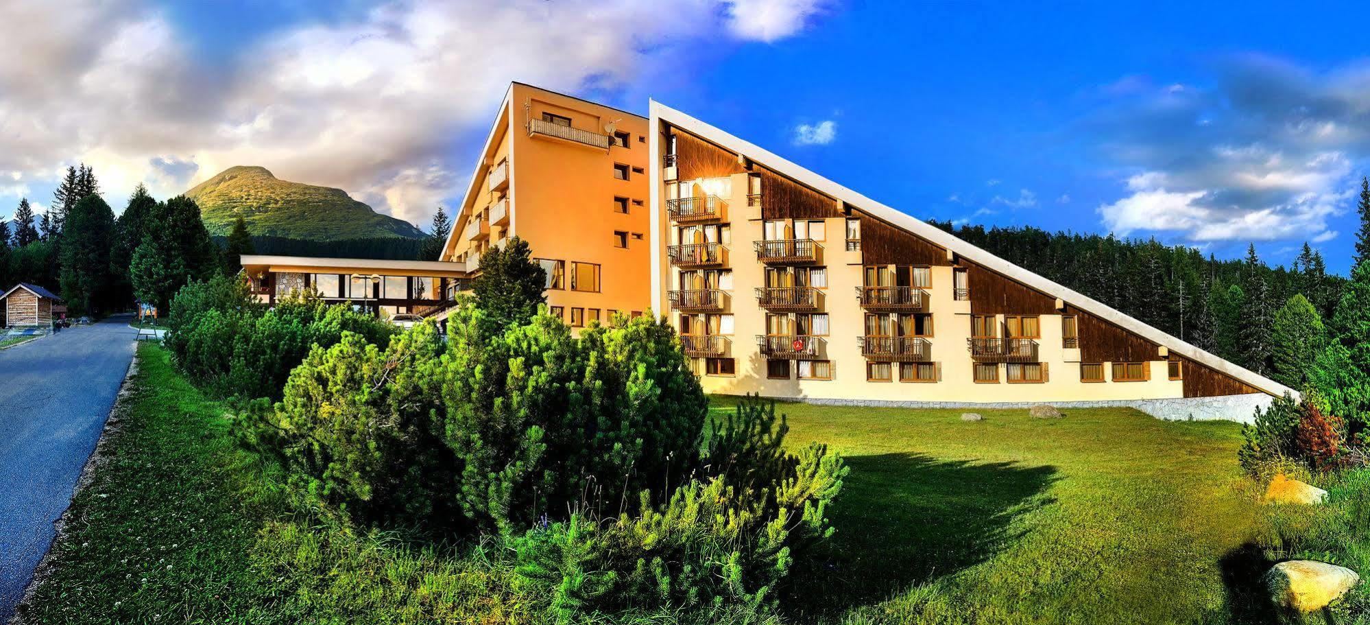 Bungalovy Fis Economy Villa Štrbské Pleso Buitenkant foto